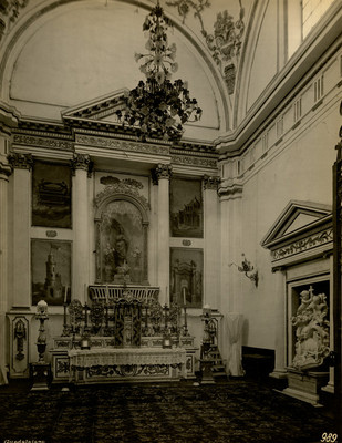 Altar de una capilla