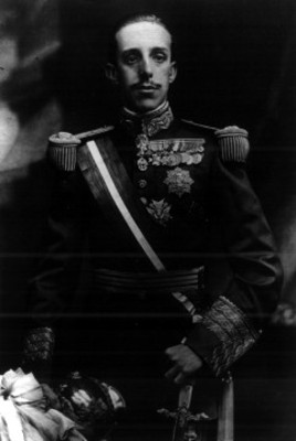 "Alfonso XIII", retrato